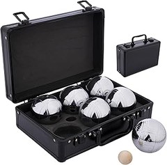 ¿Qué distingue a la petanca de otros juegos de bolas como el bocce?