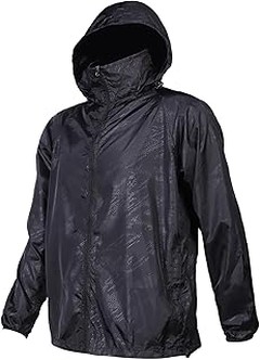 Chaquetas ligeras e impermeables para senderismo en climas cálidos